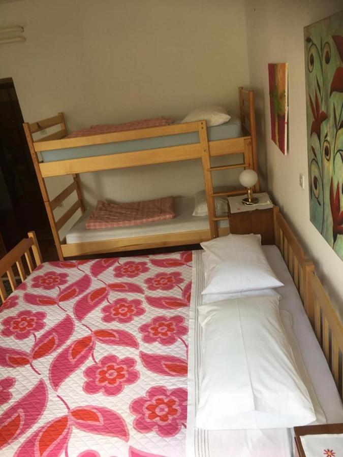 Hostel-Sezanalokev B&B Ngoại thất bức ảnh